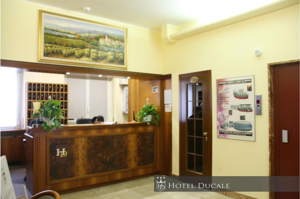 Hotel Ducale Vigevano Δωμάτιο φωτογραφία