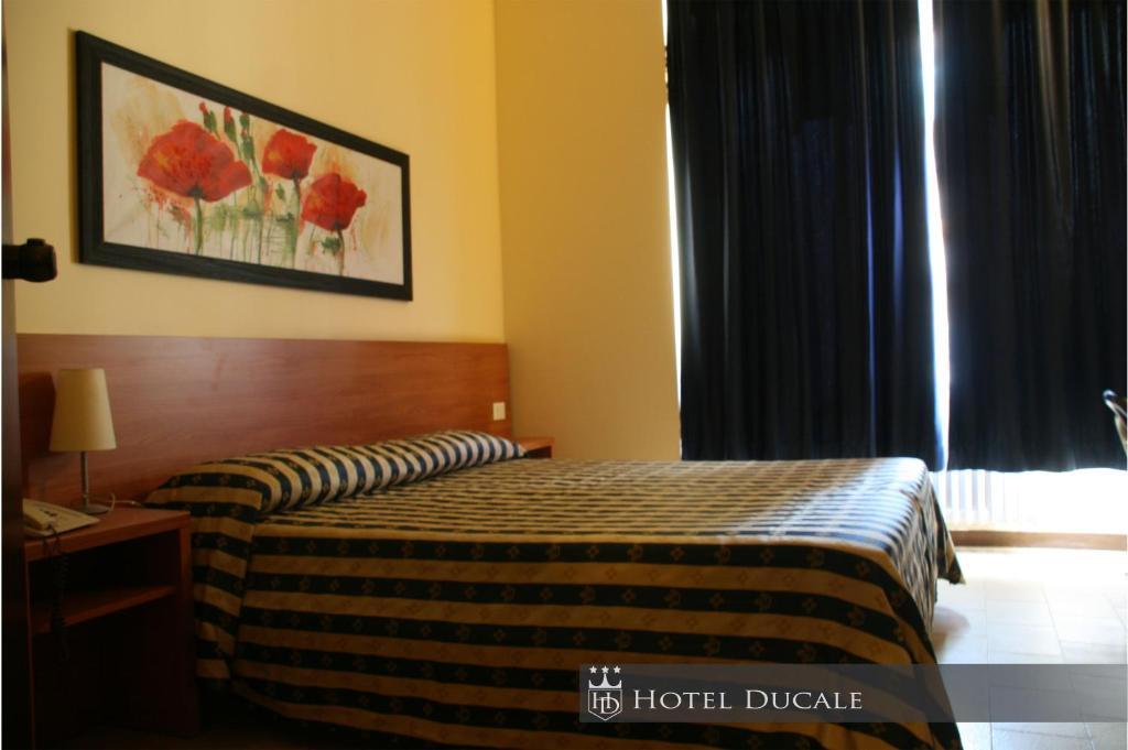 Hotel Ducale Vigevano Δωμάτιο φωτογραφία